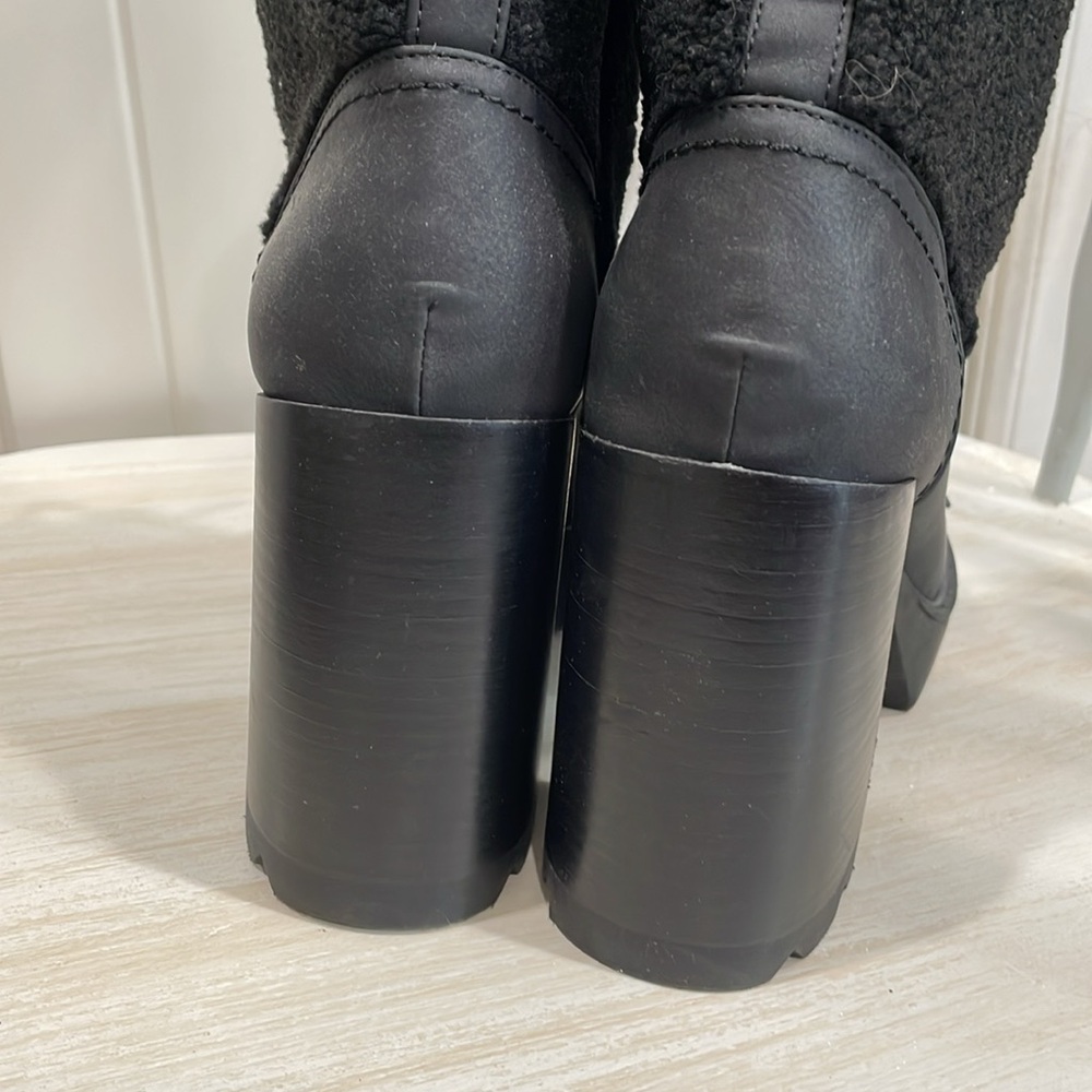 Dolce Vita Dixy Lace Up Sherpa Rugged High Heeled Black Boots Sz 8.5 - Picture 5 of 6